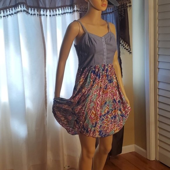 ❤️HP 08/14. Denim top corset & geometric Sundress - Picture 10 of 12